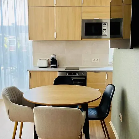 Penthouse By The Danube Boedapest