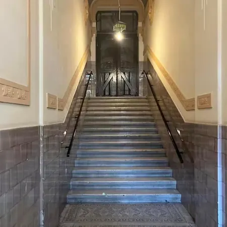 Penthouse By The Danube Appartement